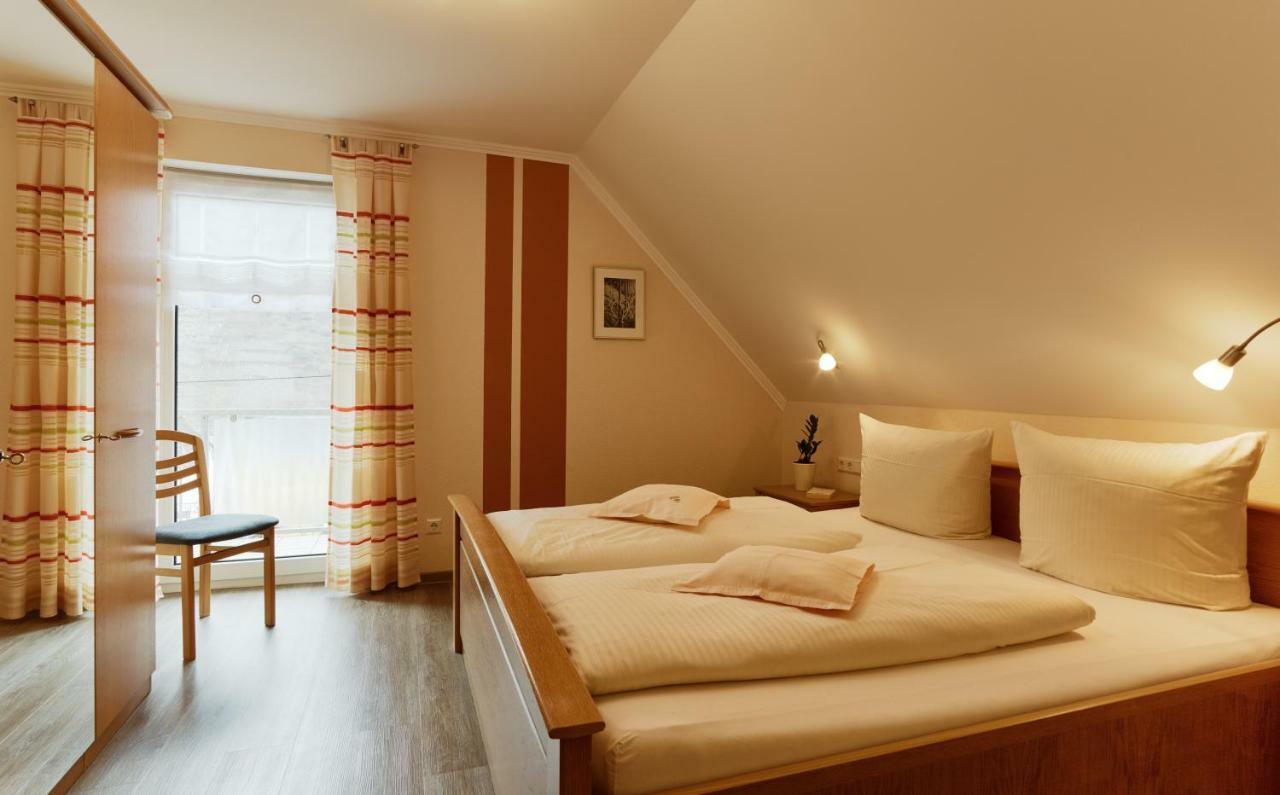Ferienhaus Zenz - Ferienwohungen แอนสท์ ภายนอก รูปภาพ